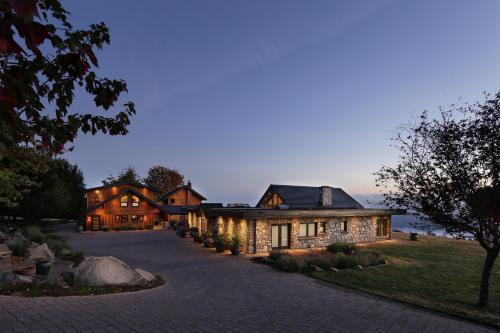 Stonehouse Bed And Breakfast