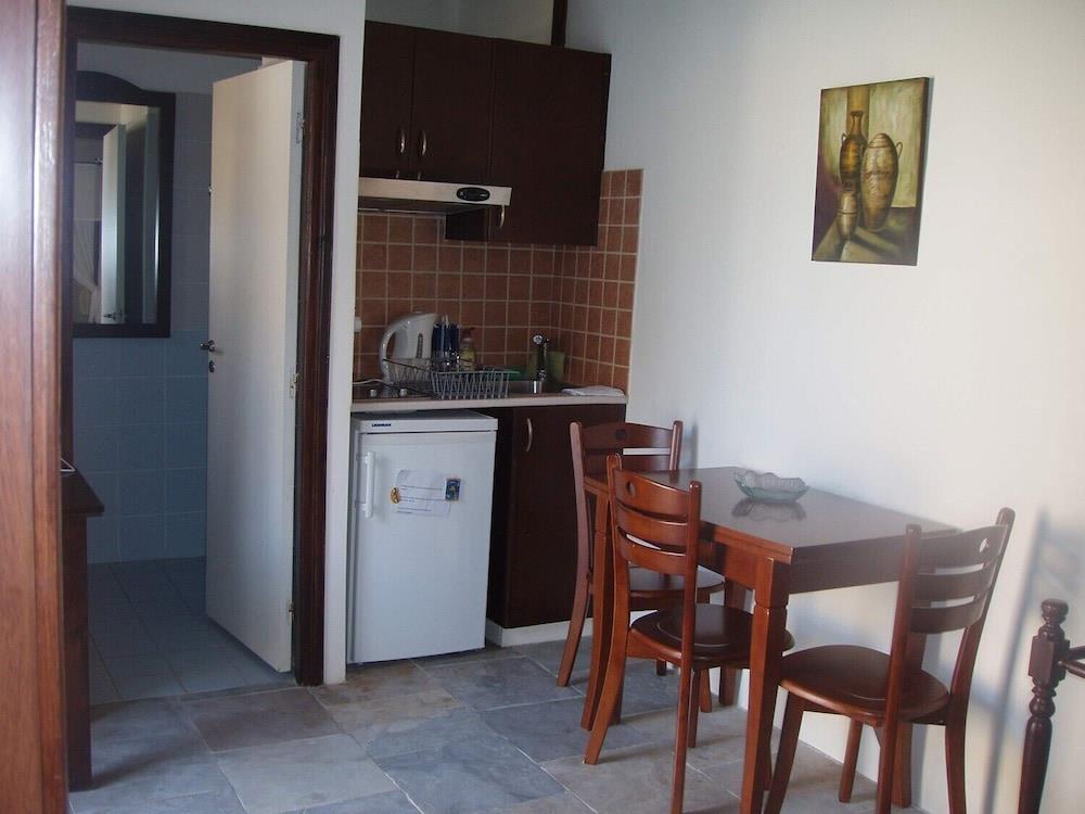 Niovi Traditional Houses