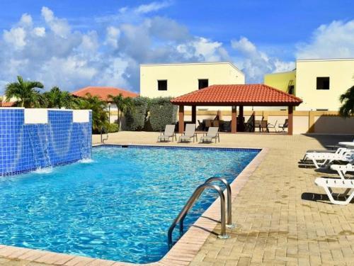 Aruba Breeze Condominium