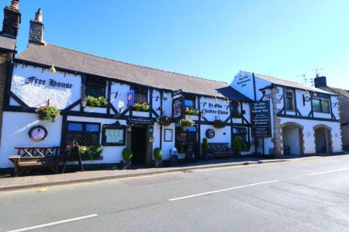 Ye Olde Cheshire Cheese Inn