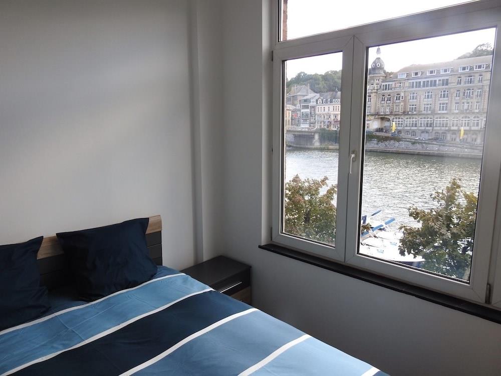 Les Voisins De Mr Sax