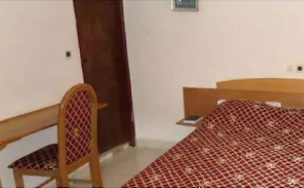 Complexe Hotelier Marie Louise