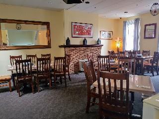 Courthouse Bar & Grill