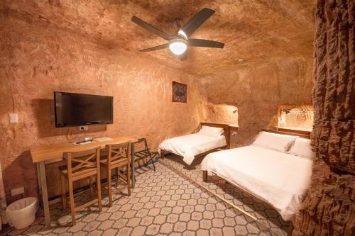 The Underground Motel