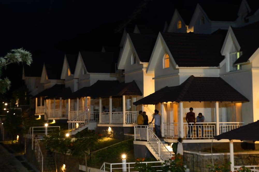 Mirth Hotels and Resorts