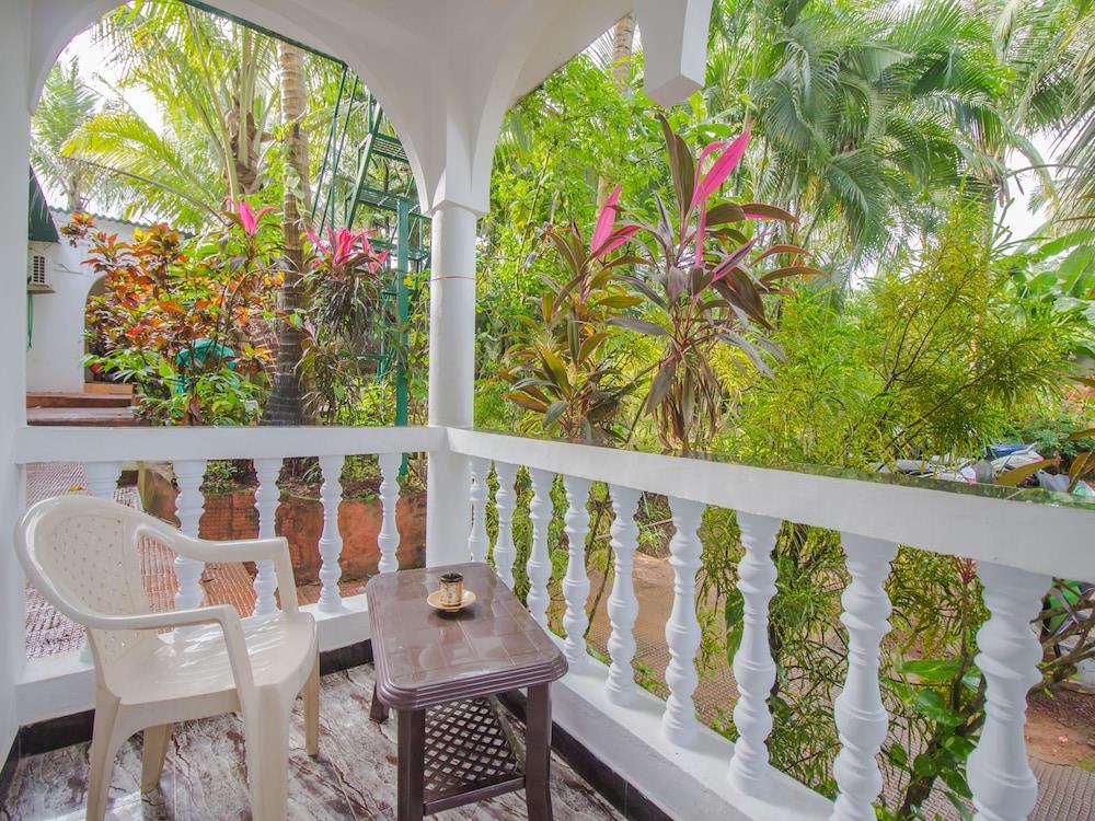 Oyo 16591 Home Elegant 2Bhk Morjim