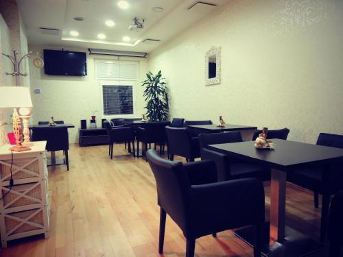 Boutique Hotel Empress