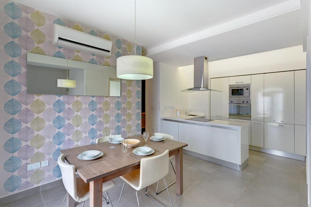 Cozy 1 Br Apartment In St Julians, Best Location