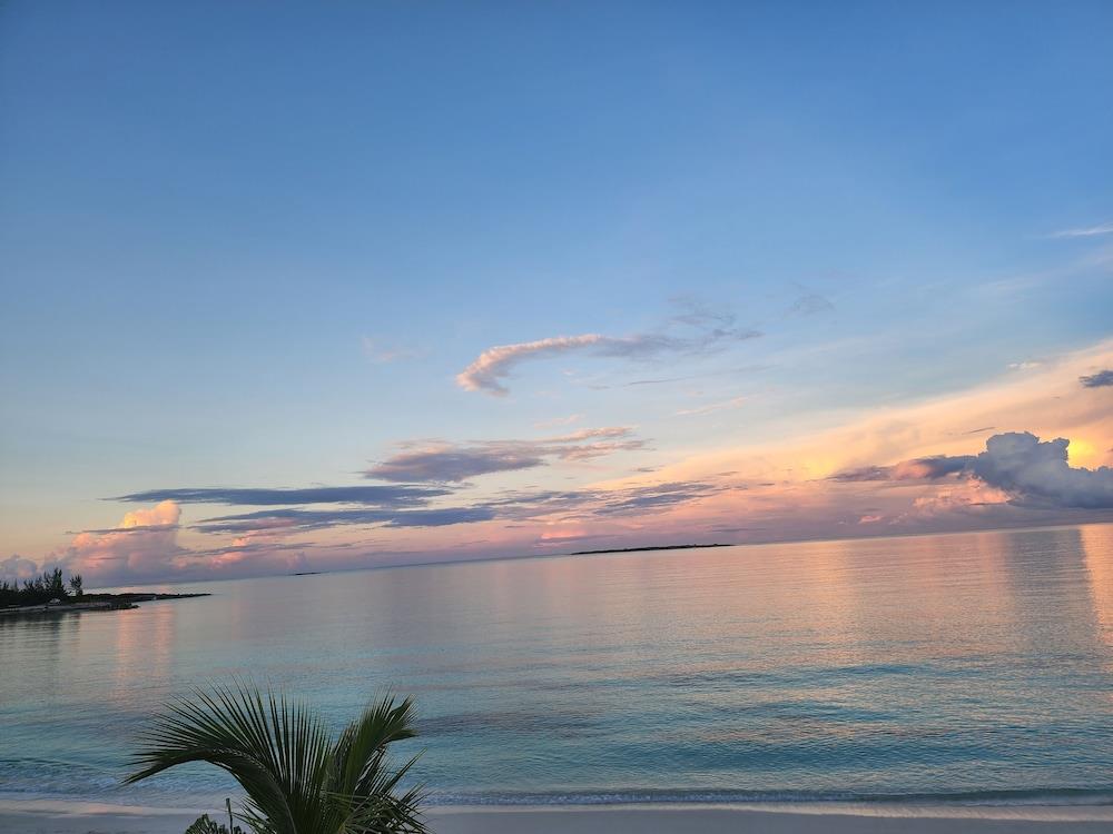 Great Exuma Beachouse