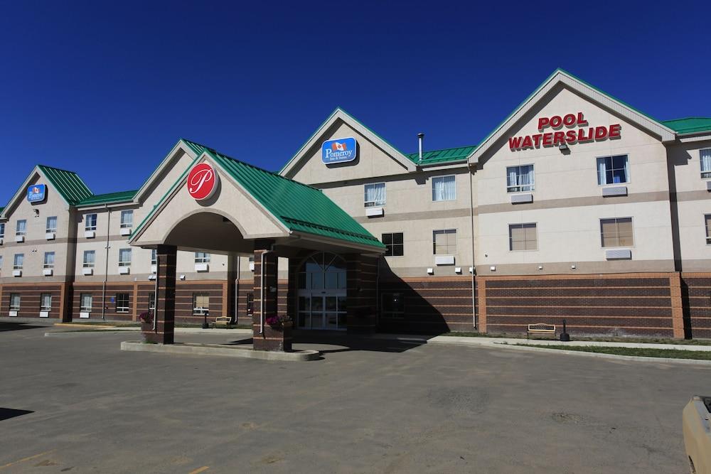 Coast Grimshaw Hotel & Suites