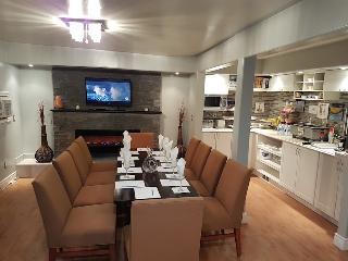 Bayside Inn & Waterfront Suites