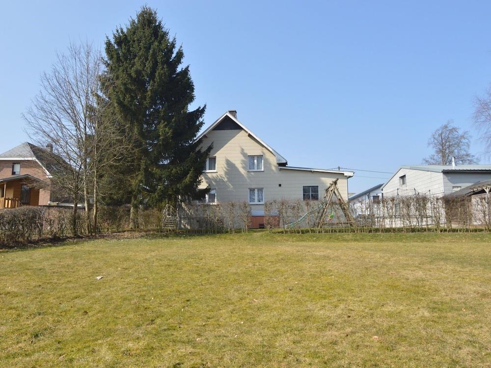 Traditional Holiday Home In Butgenbach With Sauna