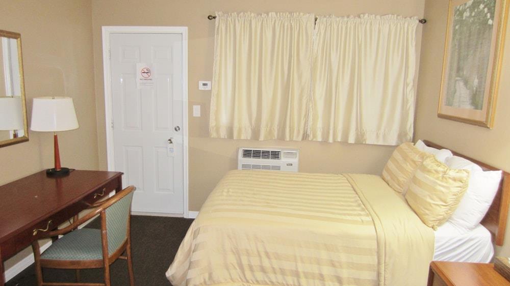 Village Inn & Suites Sudbury