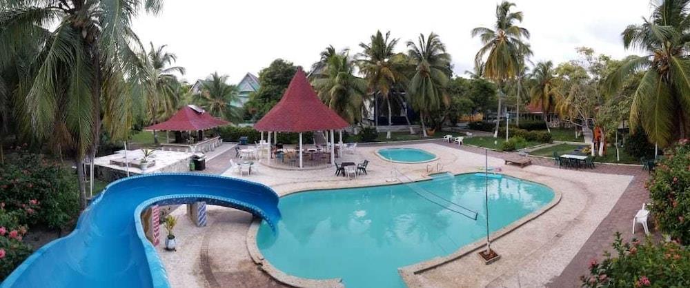 Magic Paradise Hostel