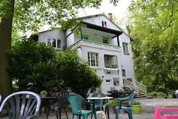 Marcinelle Apartotel Des Jardins De La Fontaine Qui Bout