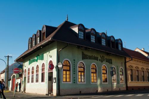 Boszorkány Tanya Étterem És Panzió