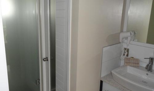 Aarburg Airport Motel