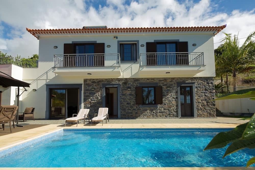 Ribeira Brava Splendid Home