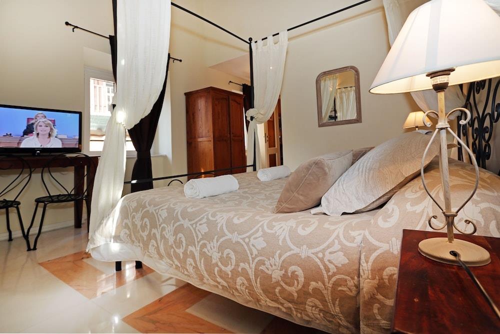 Bluhaze Resort Kovalam