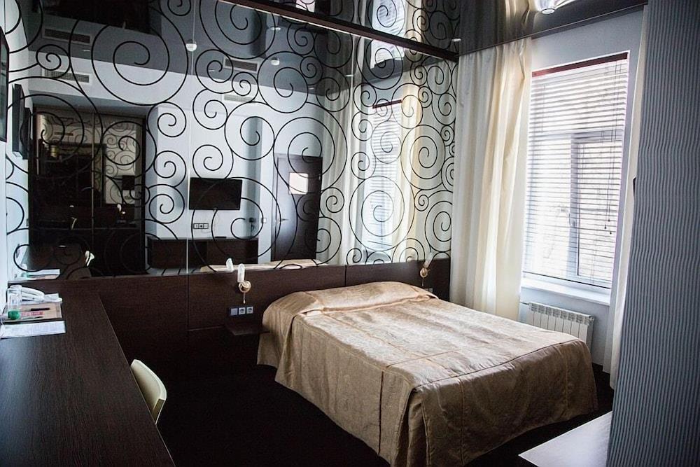 Letuchaya Mysh Hotel