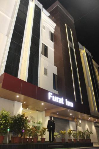 Hotel Furat Inn