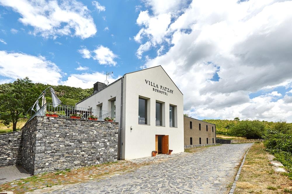 Villa Patzay Borhotel