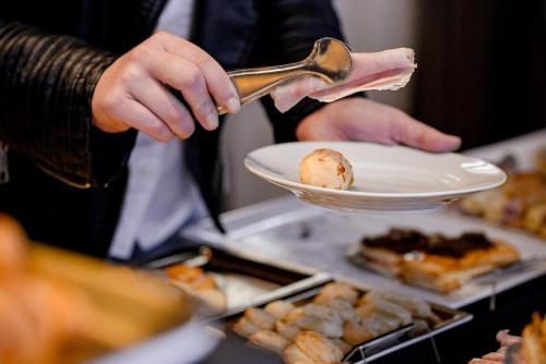 Carat Apart Boutique