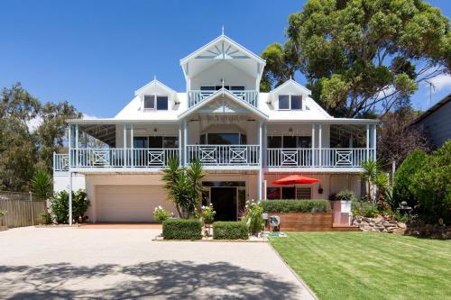 Silver Waters Bed & Breakfast