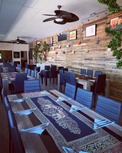 Tropical City Motor Inn