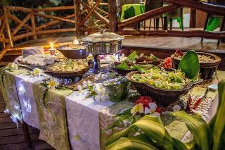 Va-I-Moana Seaside Lodge