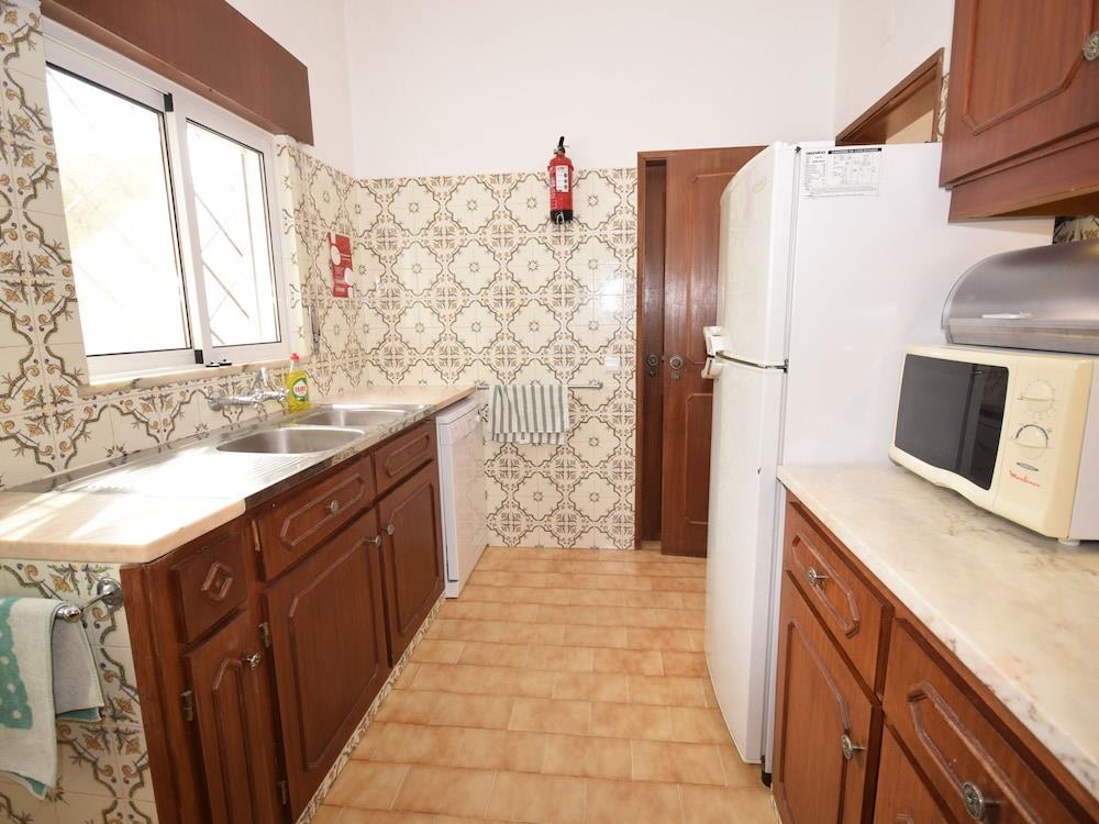 Boutique Villa In Faro With Private Swimming Pool