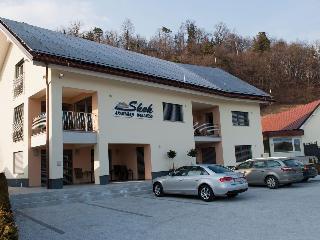 Apartments & Wellness Skok