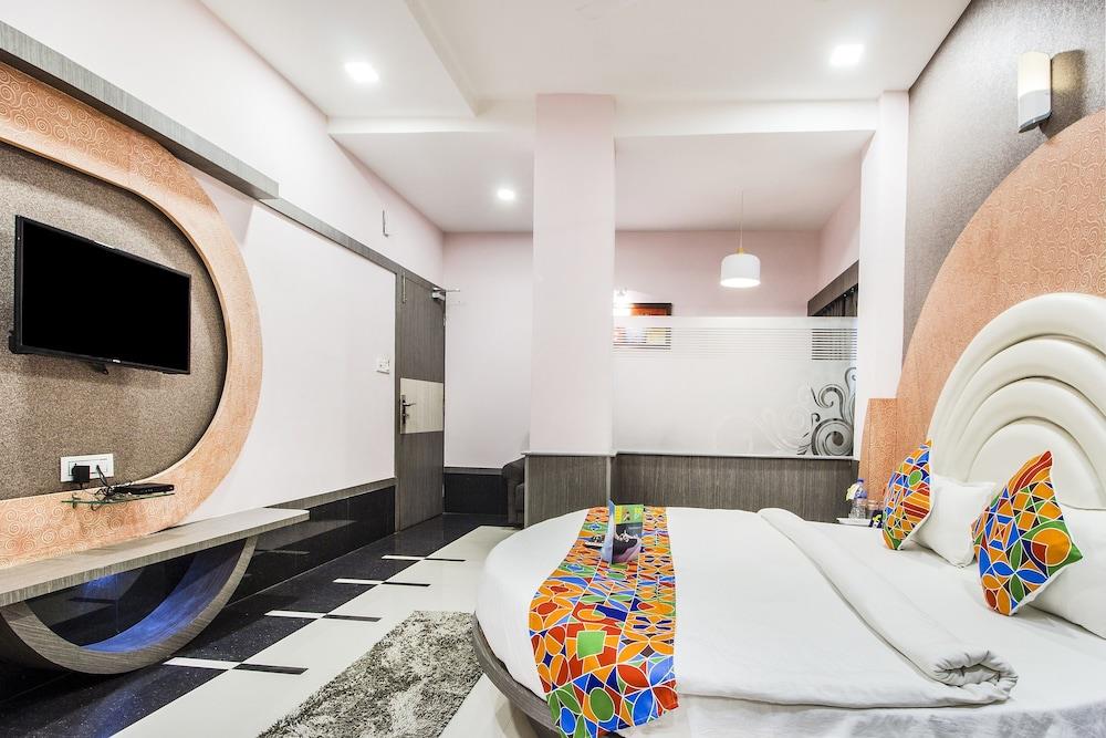 Fabhotel Anmols Classic