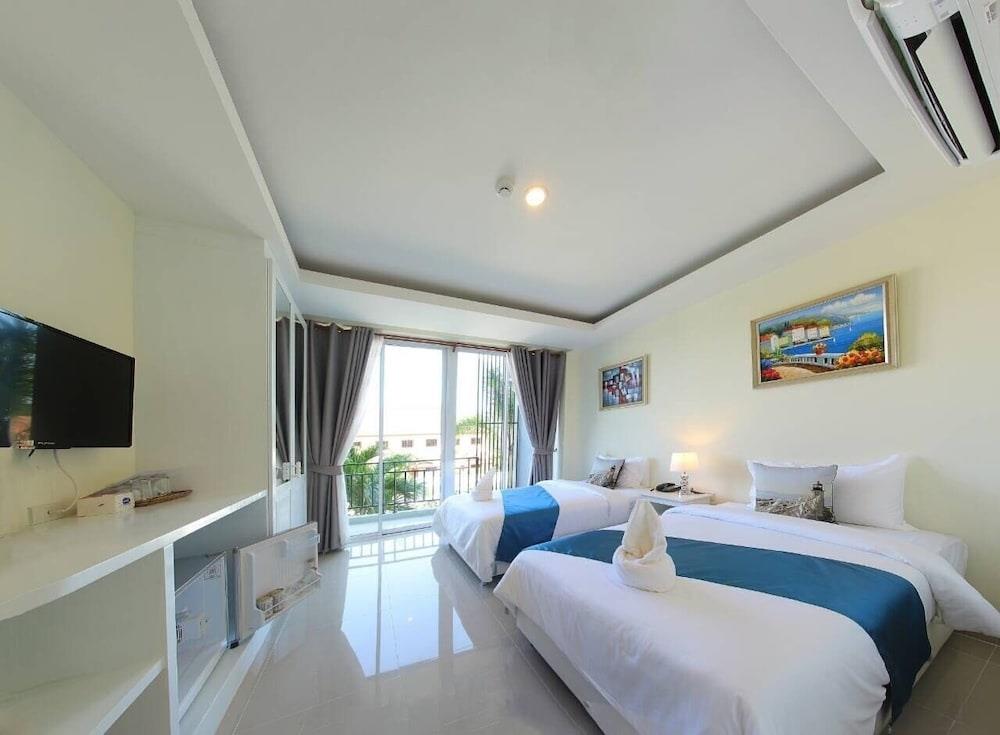 104678 -  Villa In Tamariu